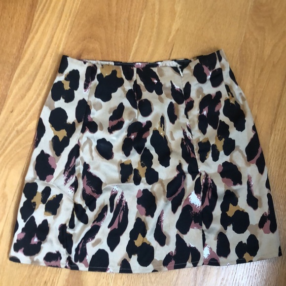 Cheetah Print Zaful skirt - Picture 2 of 4